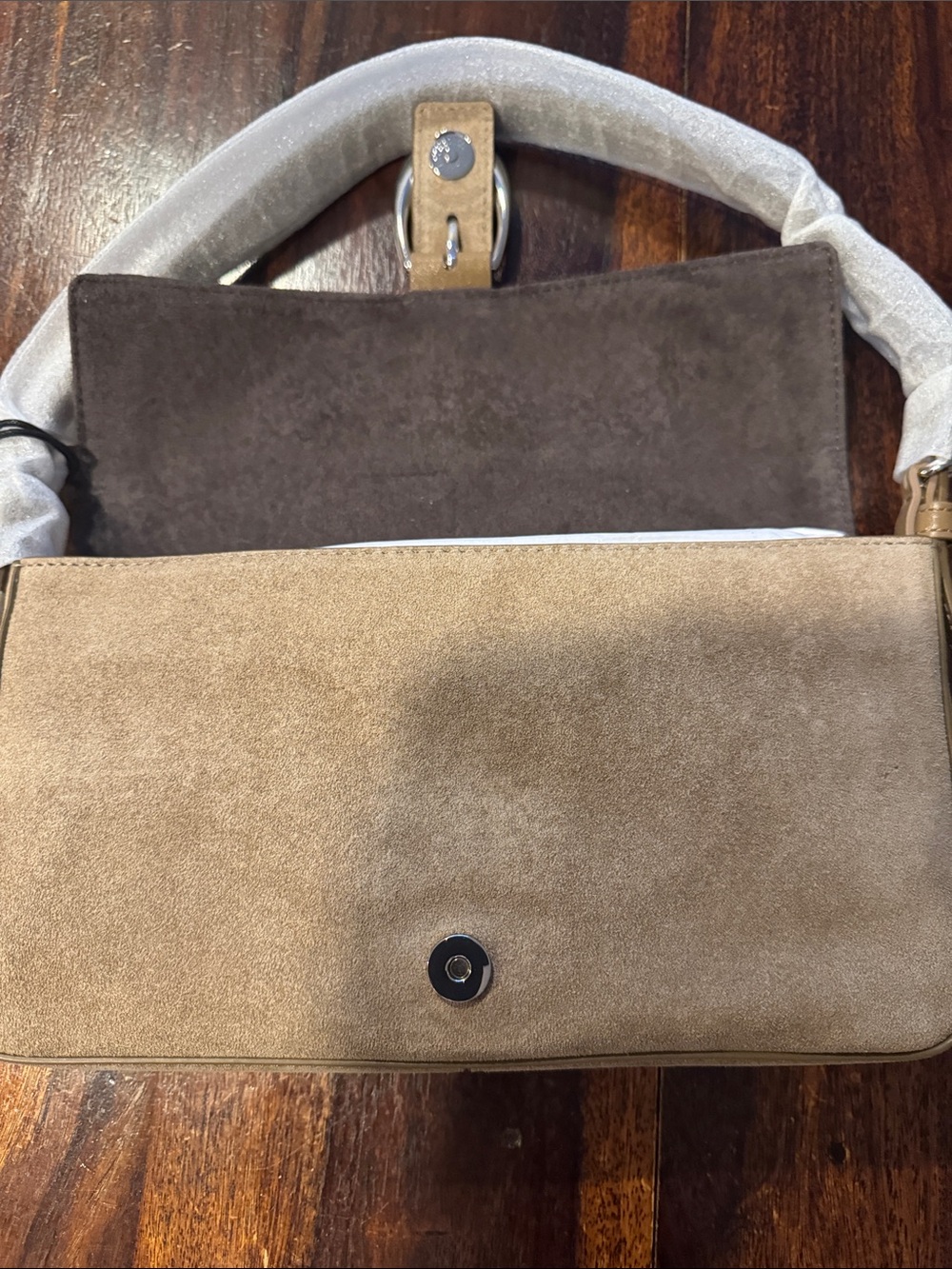 STAUD Harlow bag dune color, Beige Suede Shoulder Bag with Silver Hardware - Picture 8 of 8